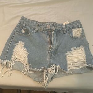 SHEIN nwot distressed shorts